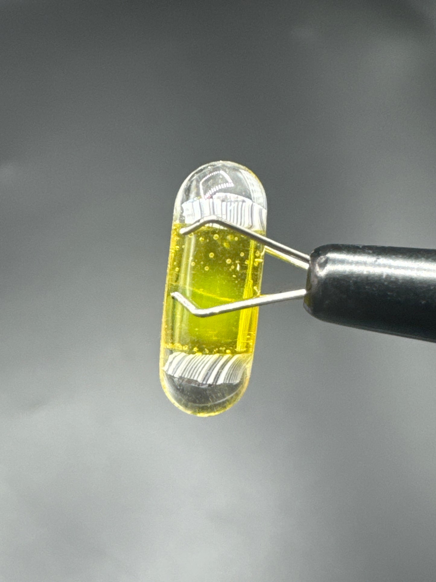 Steve H Glass pillar