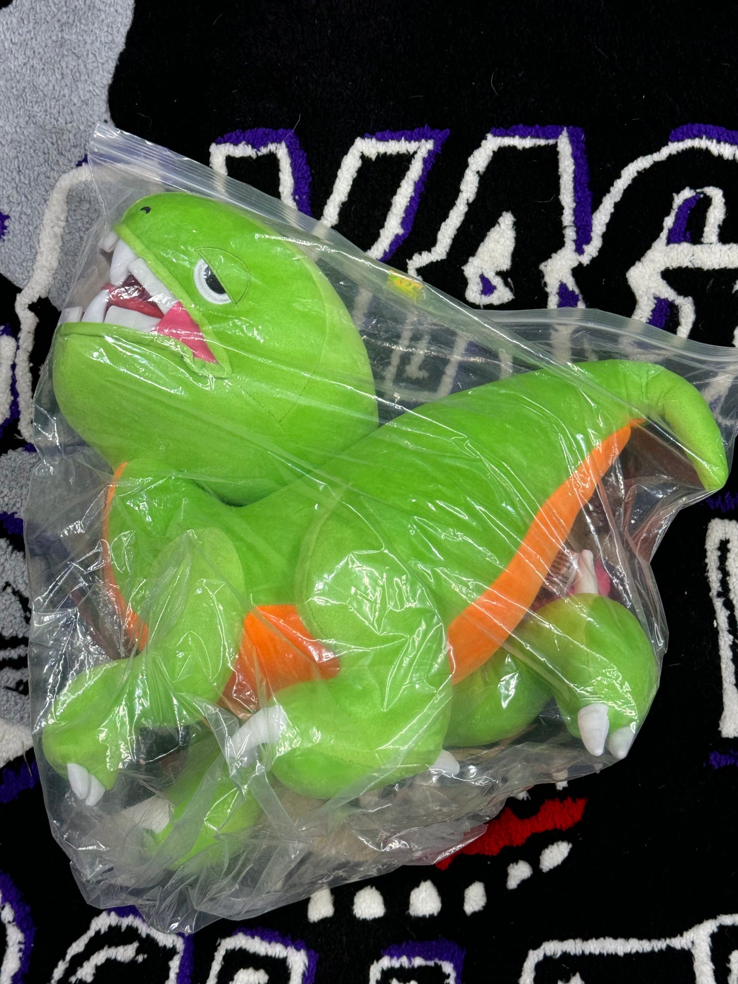Elbo glass Plushies