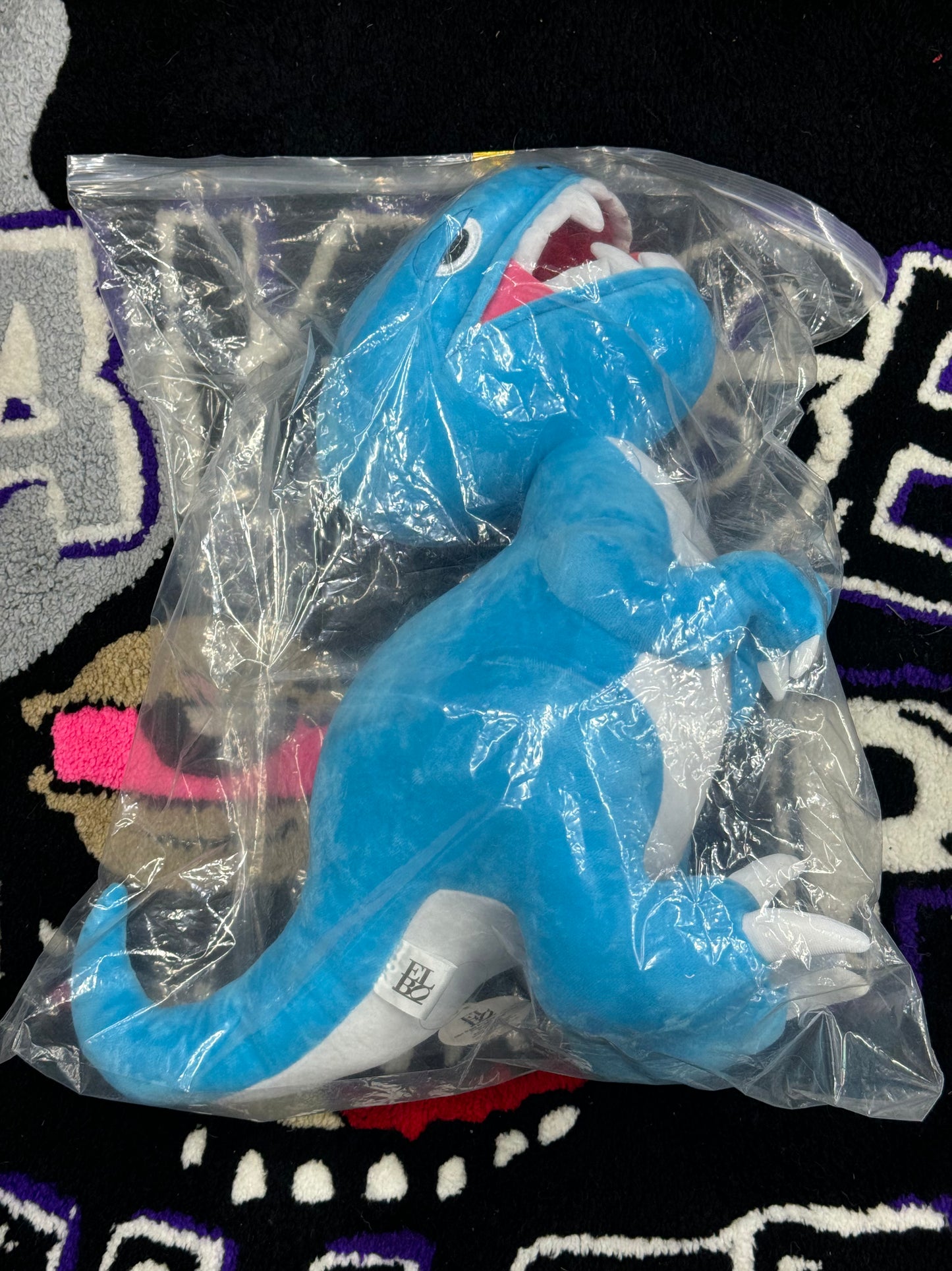 Elbo glass Plushies