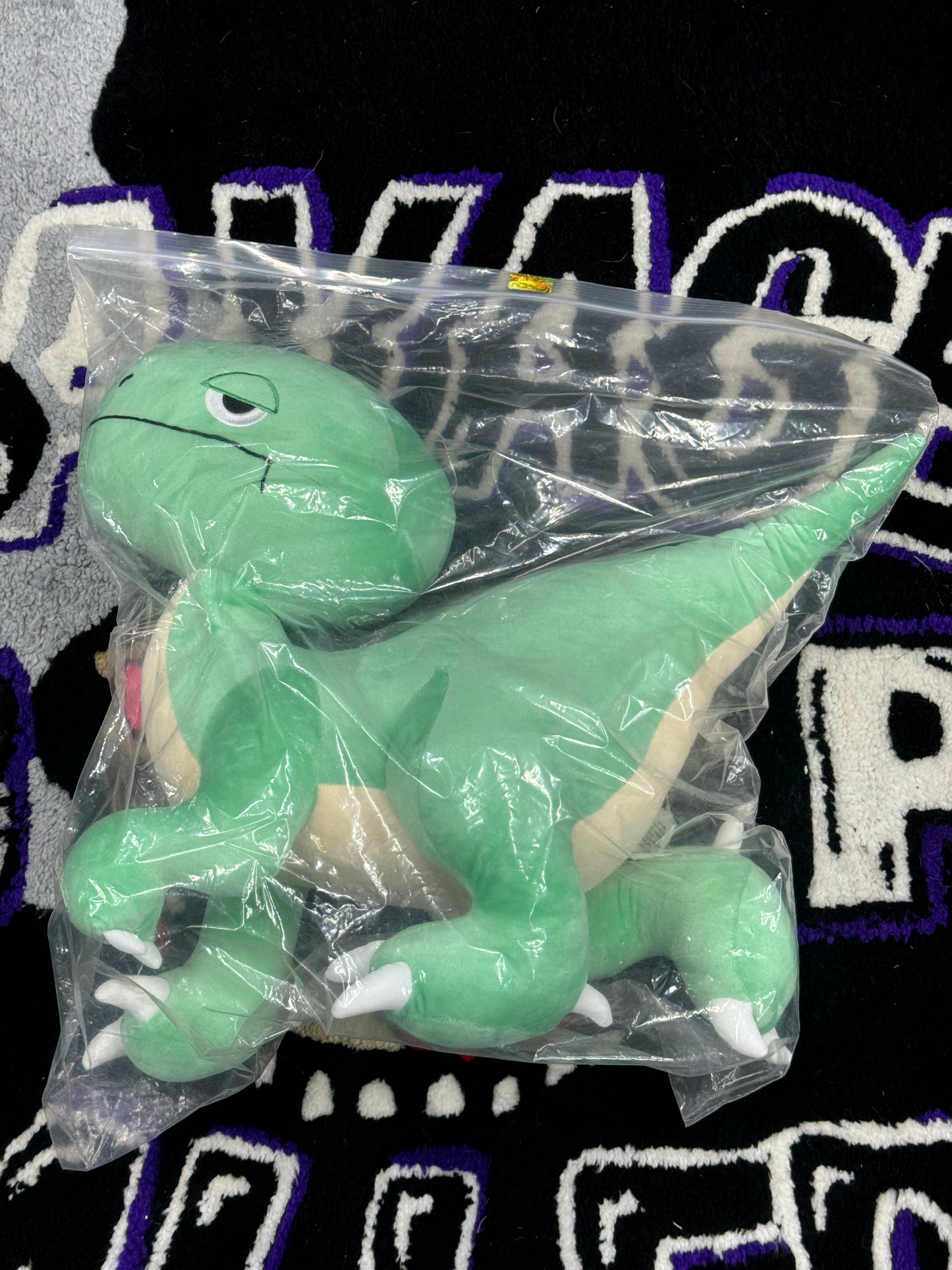Elbo glass Plushies