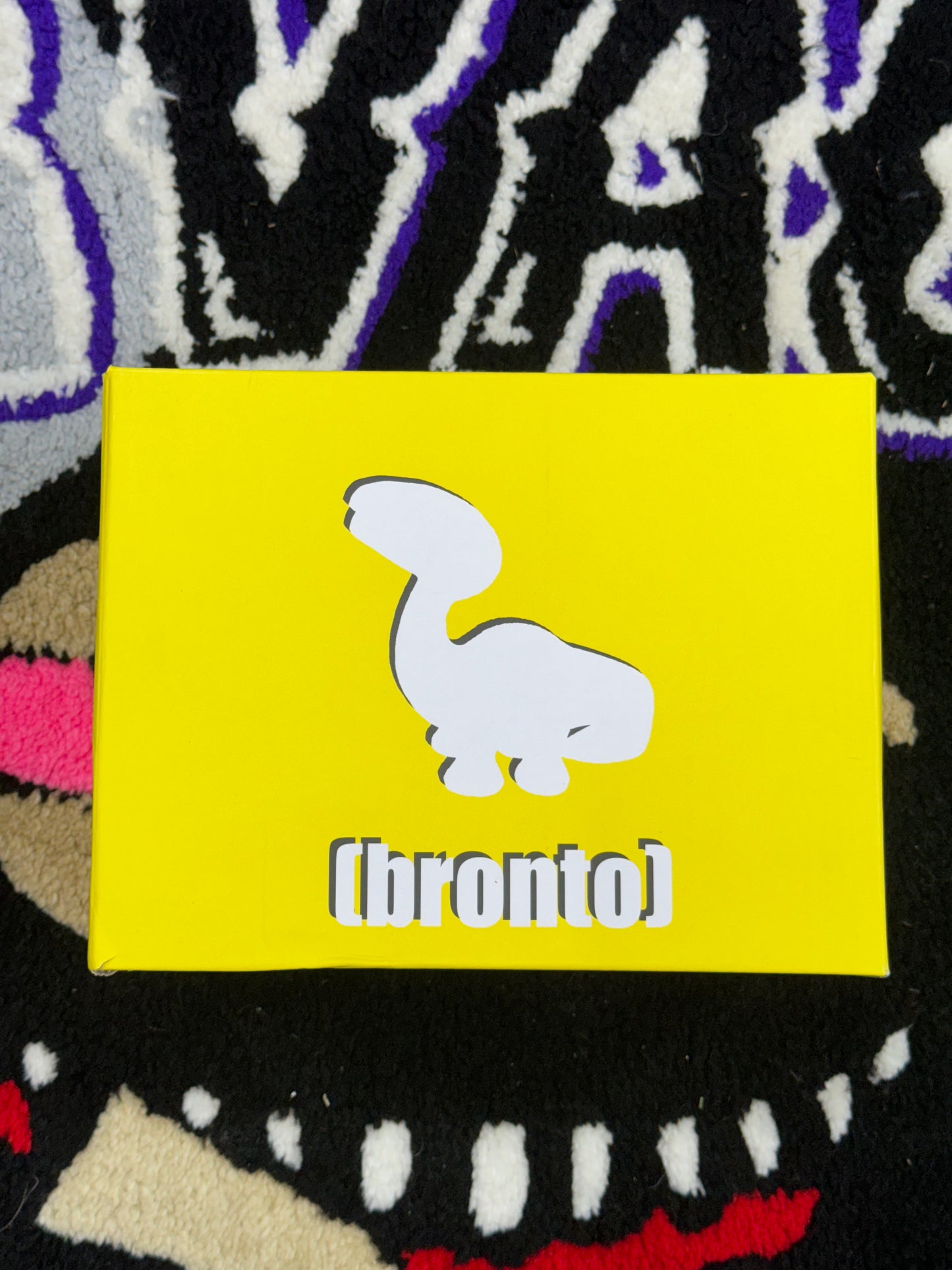 Elbo glass vinyl toy/sculpture Dinosaurs
