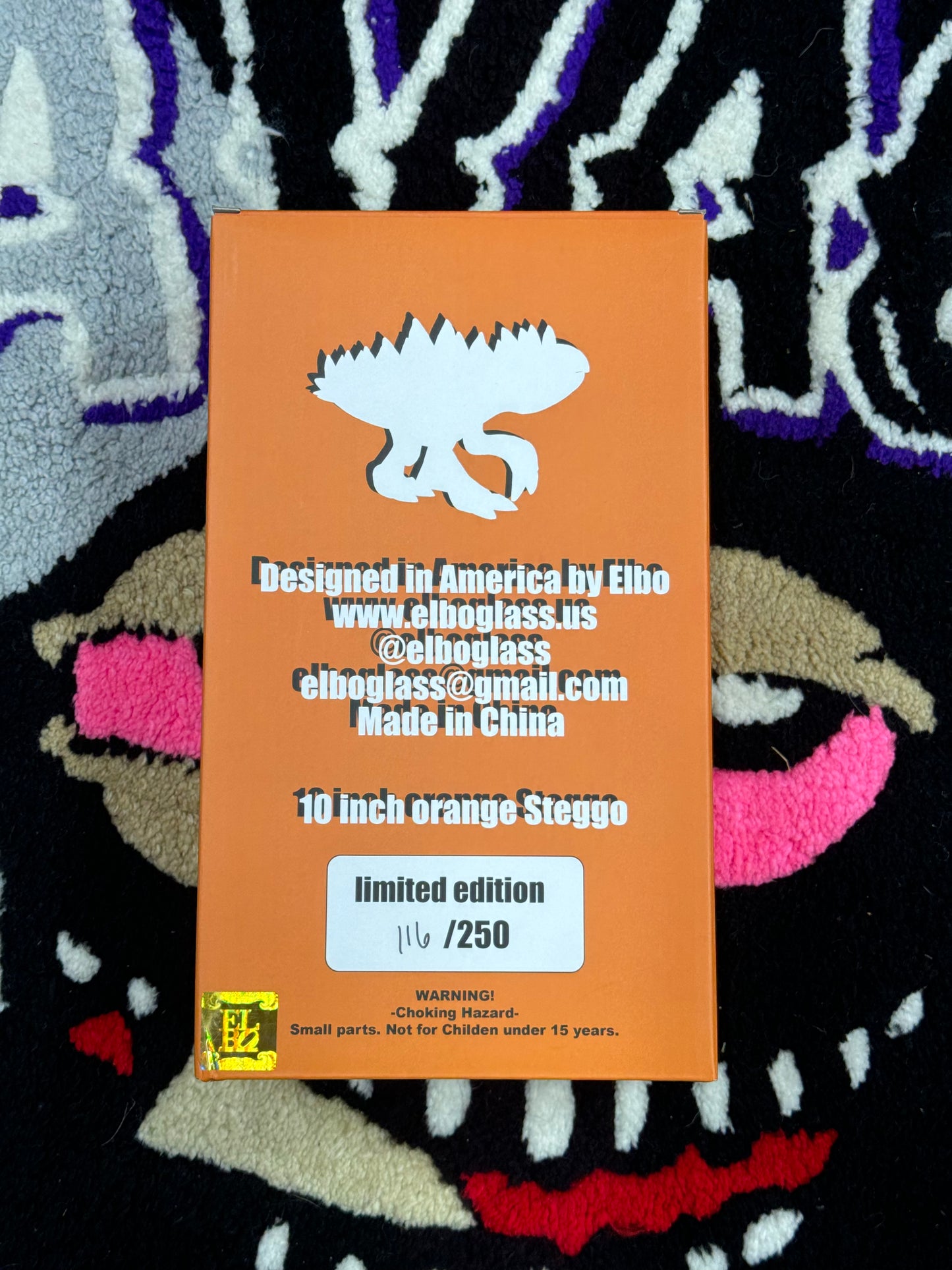 Elbo glass vinyl toy/sculpture Dinosaurs
