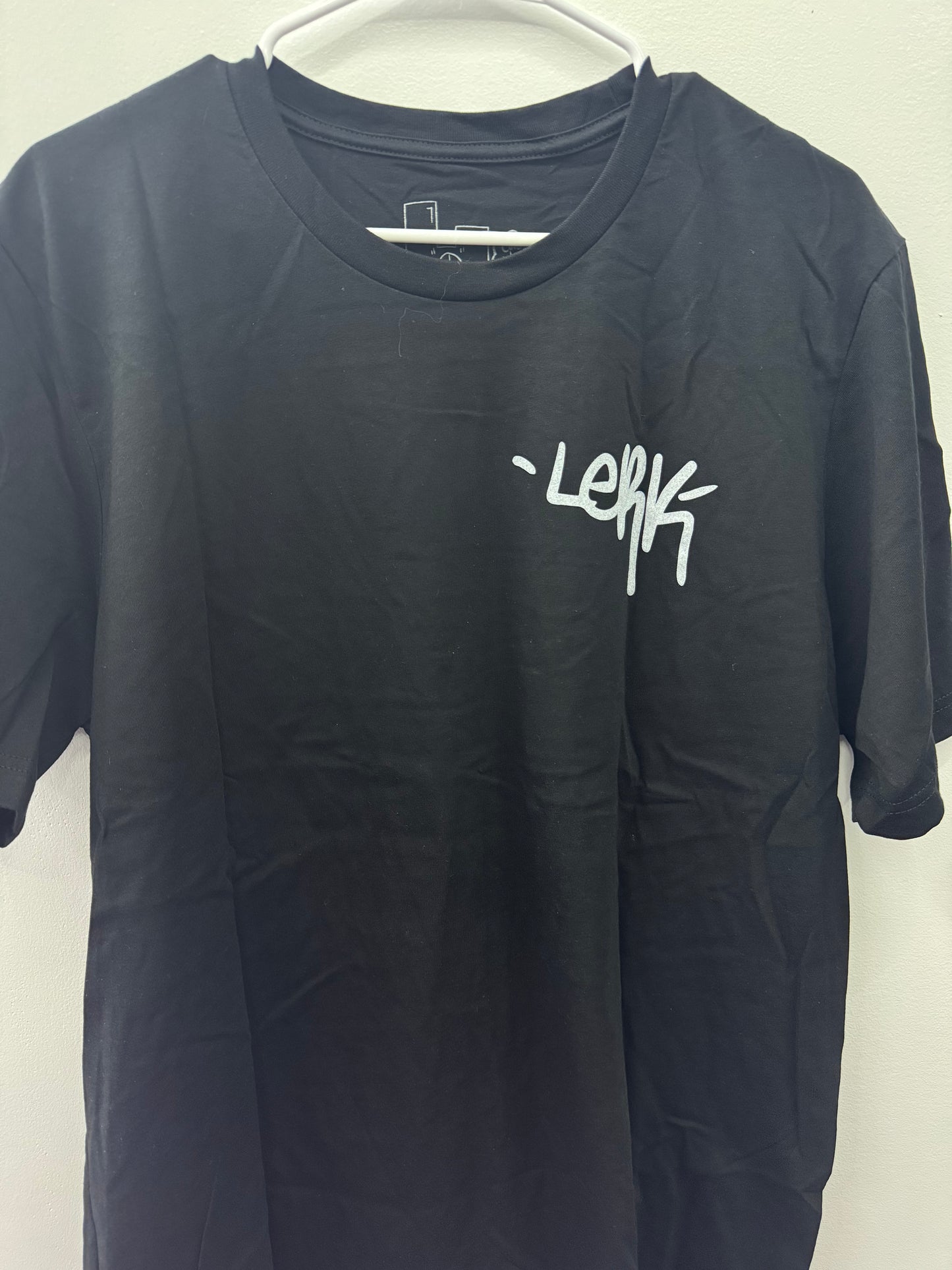 Lerk the world t shirt