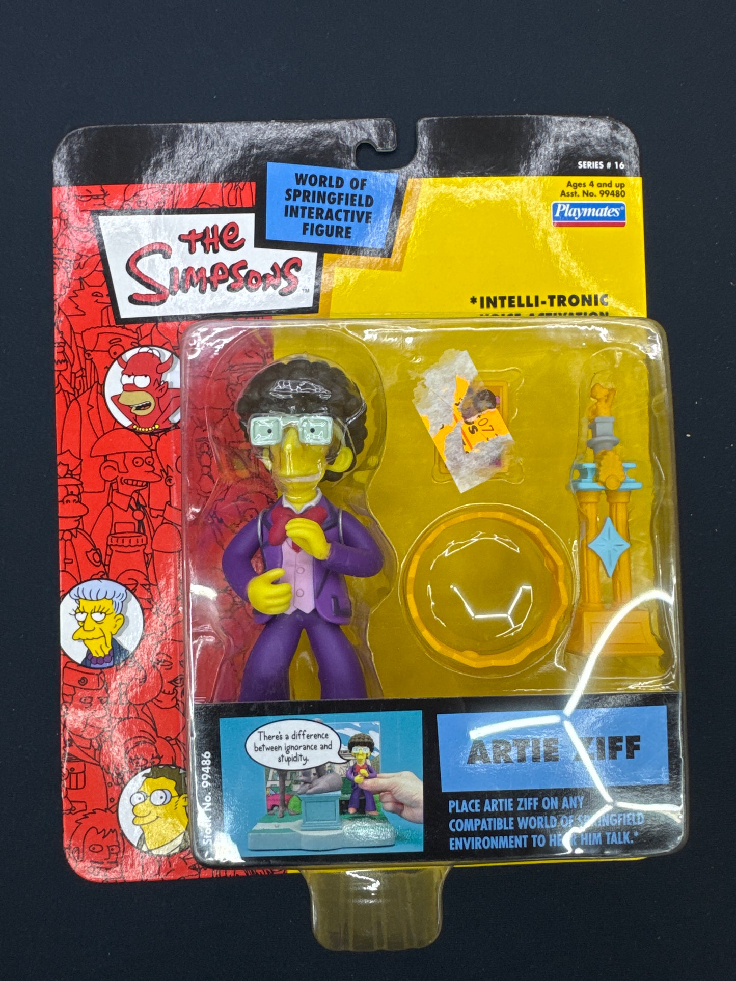 The Simpsons world of Springfield interactive Figures