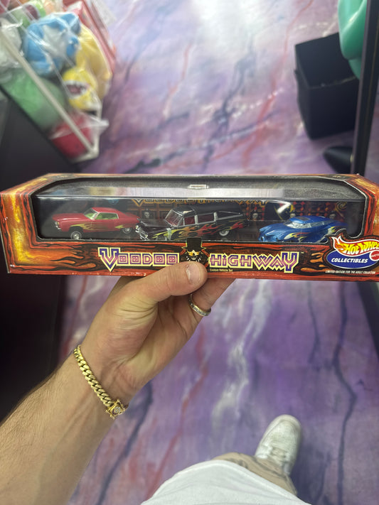 Hot Wheels Collectibles Voodoo Highway Custom Vehicle Set Series 3 New 1999