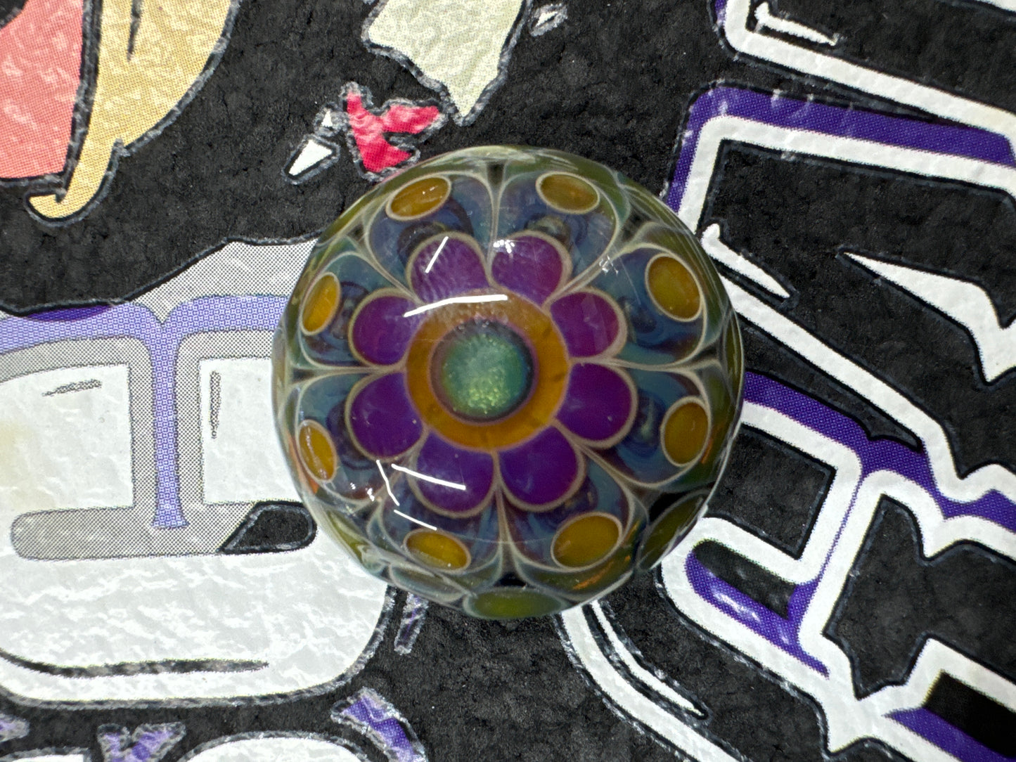 Gong dot-stack pendant