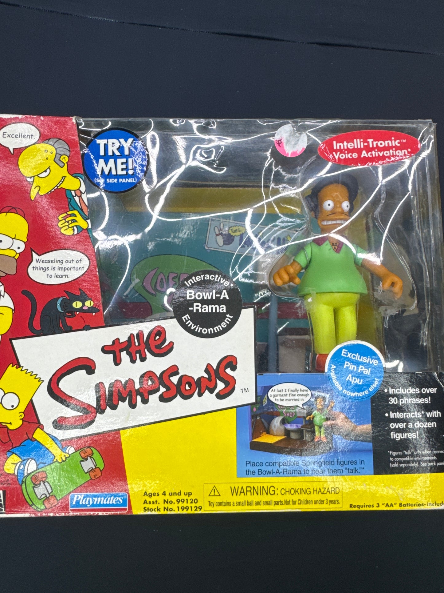 The Simpsons world of Springfield interactive Figures