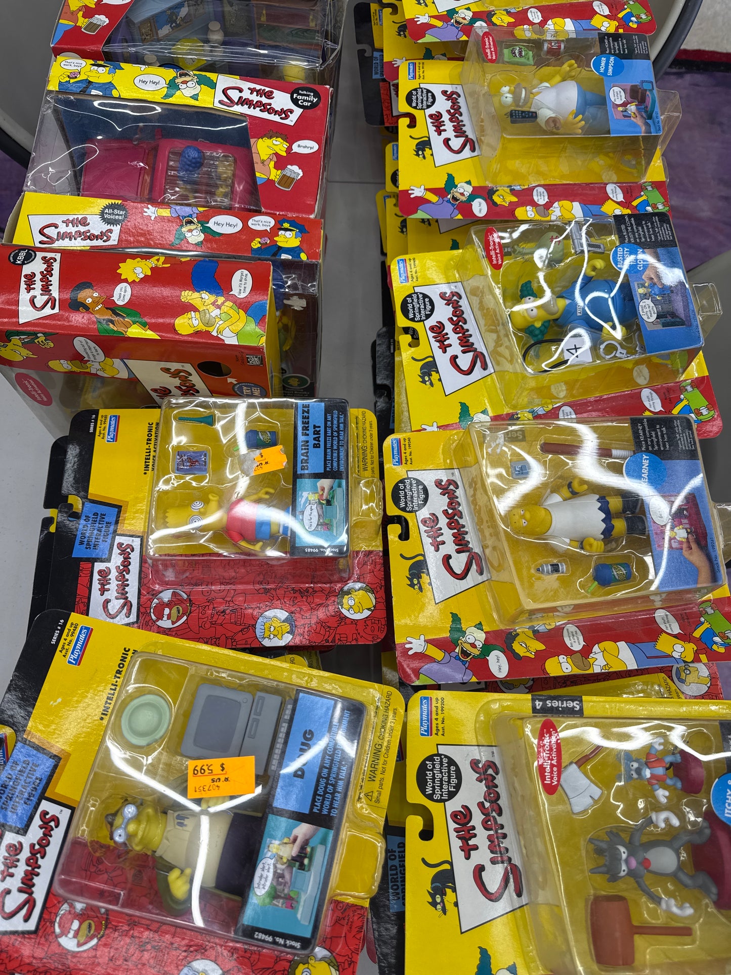 The Simpsons world of Springfield interactive Figures