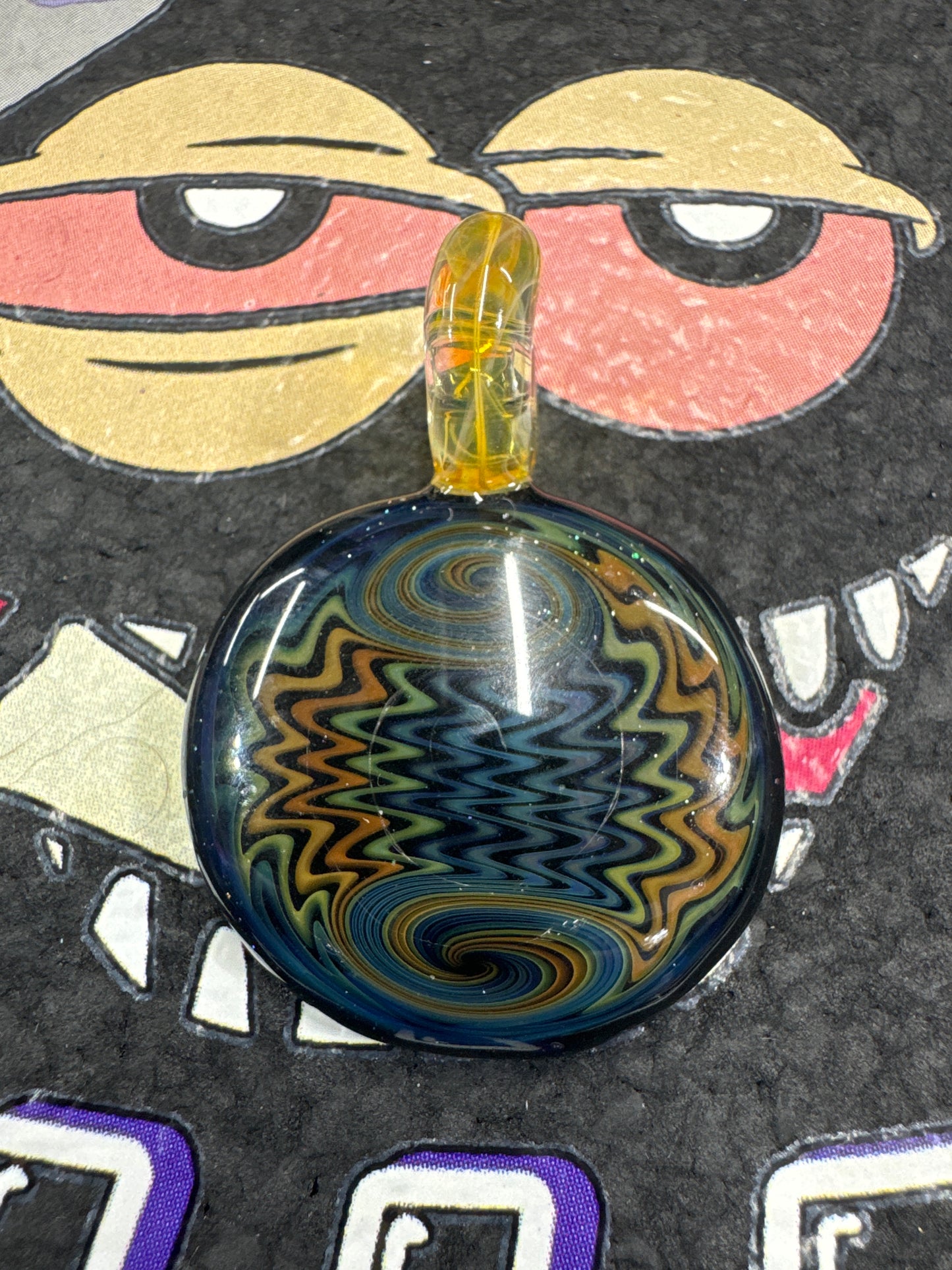 Jakers glass   Pendant