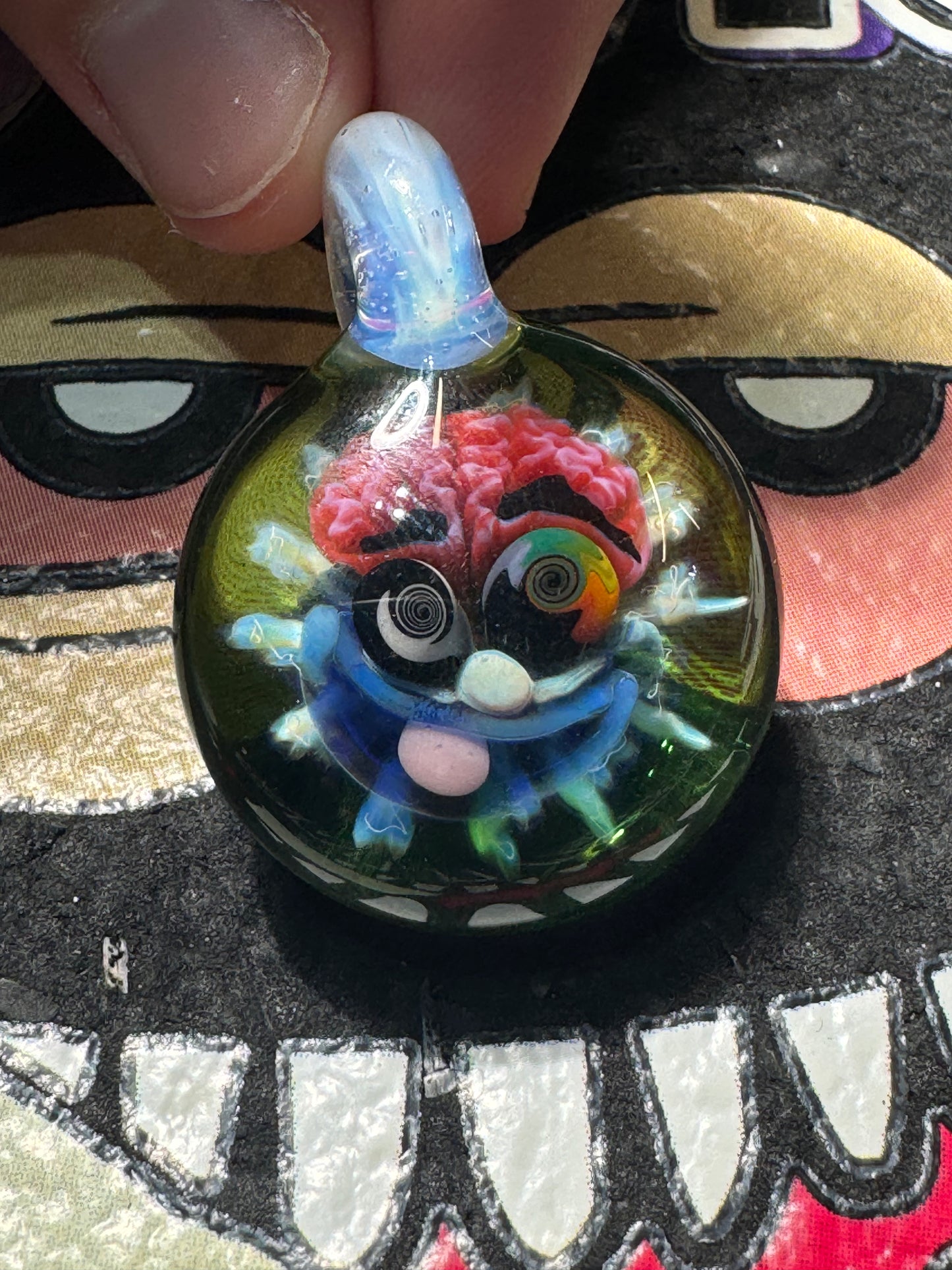 Roe Glass pendant