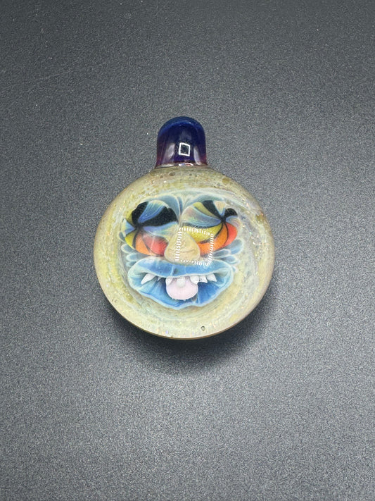 Roe Glass Pendant