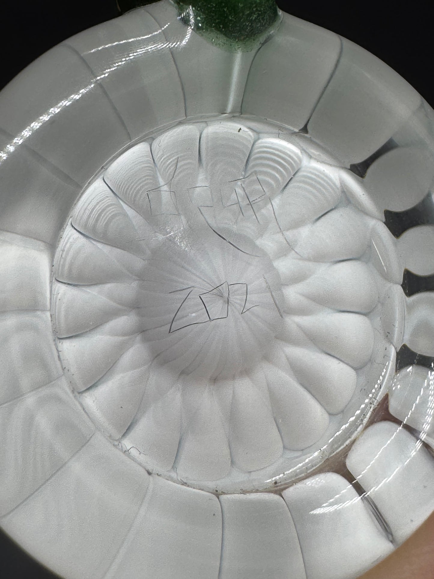 Olur Glass