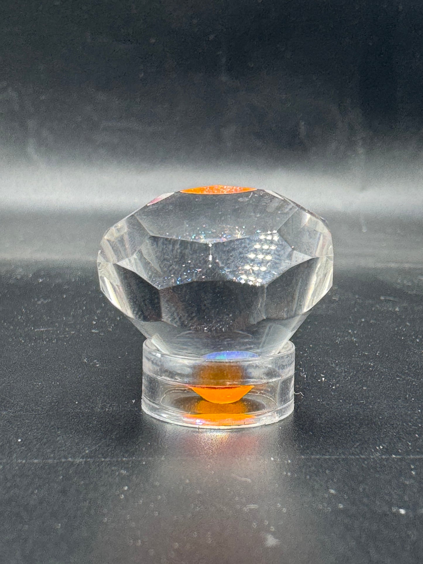 Murdoc glass cap