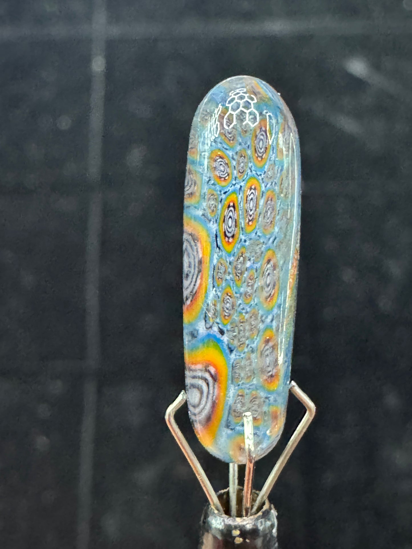 Quasar Glass Pillars