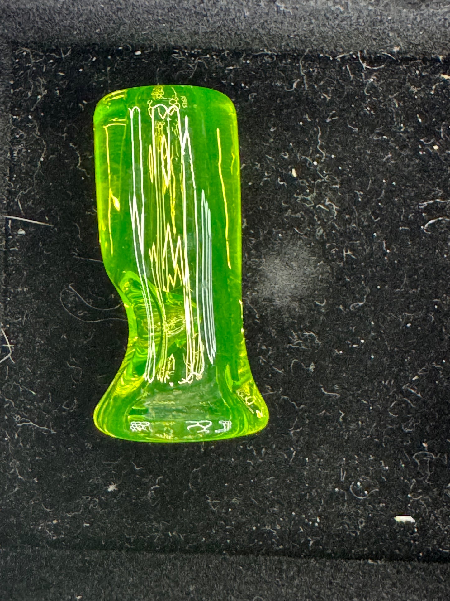 Steve H Glass Pivot Tops