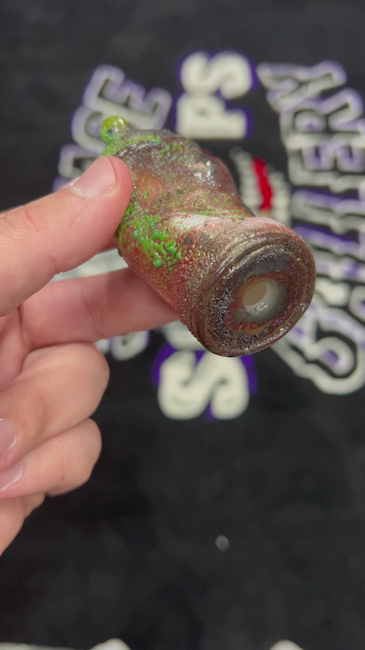 Irockz Spray Paint Can Chillum