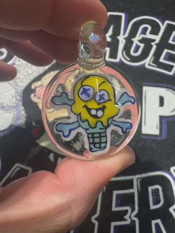 Avi glass Pendant